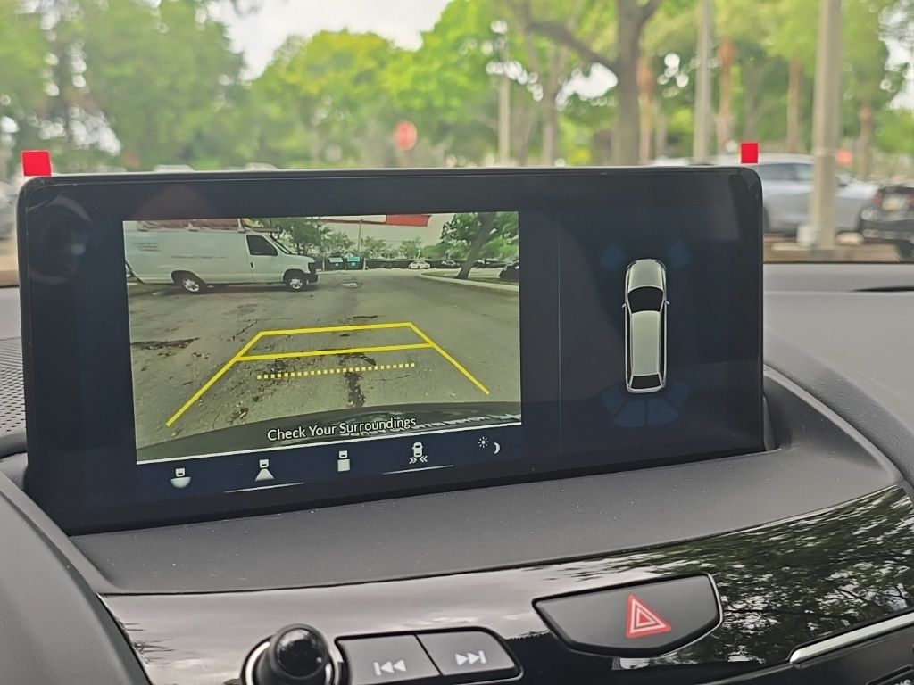 Thumbnail: 2025 Acura RDX - 22