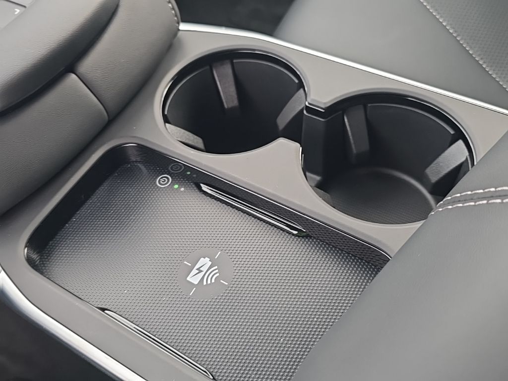 Thumbnail: 2026 Acura RDX - 27