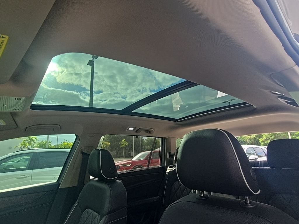 Thumbnail: 2024 Volkswagen Atlas - 29