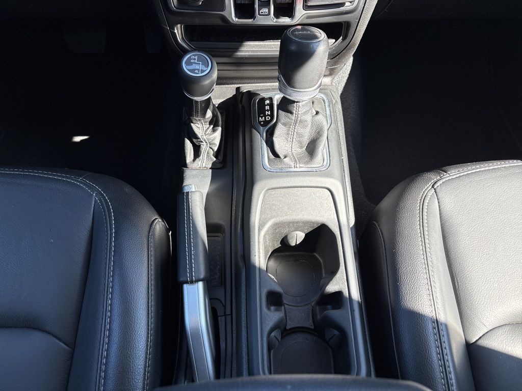 Thumbnail: 2021 Jeep Gladiator - 23