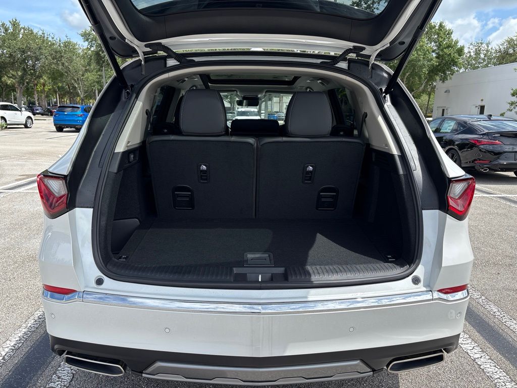 Thumbnail: 2026 Acura MDX - 25