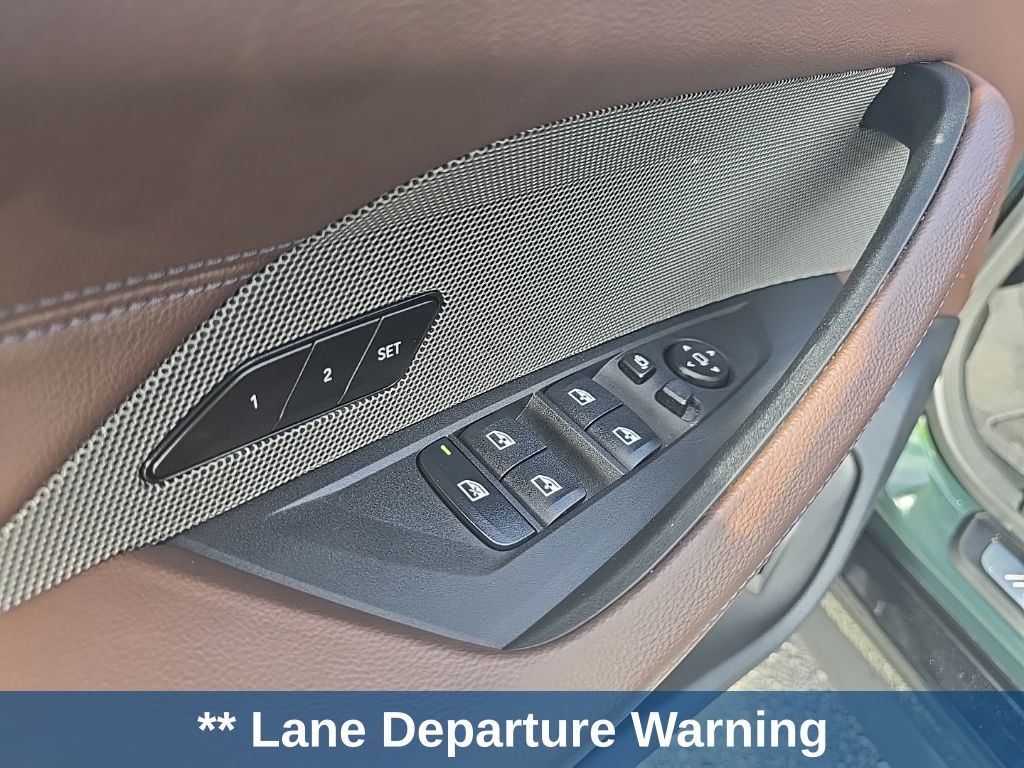 Thumbnail: 2024 BMW 4 Series - 16