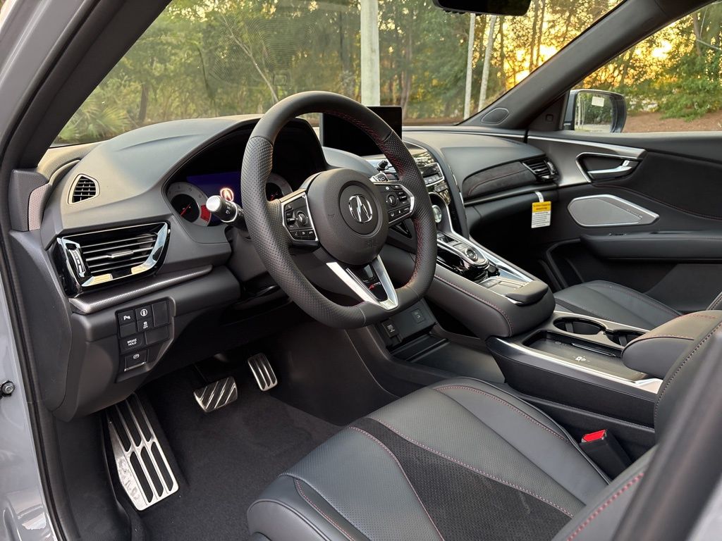 Thumbnail: 2026 Acura RDX - 13