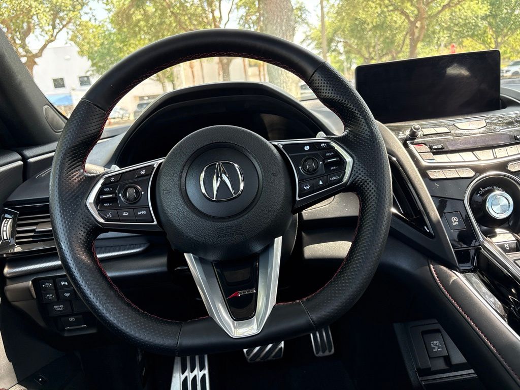Thumbnail: 2025 Acura RDX - 25