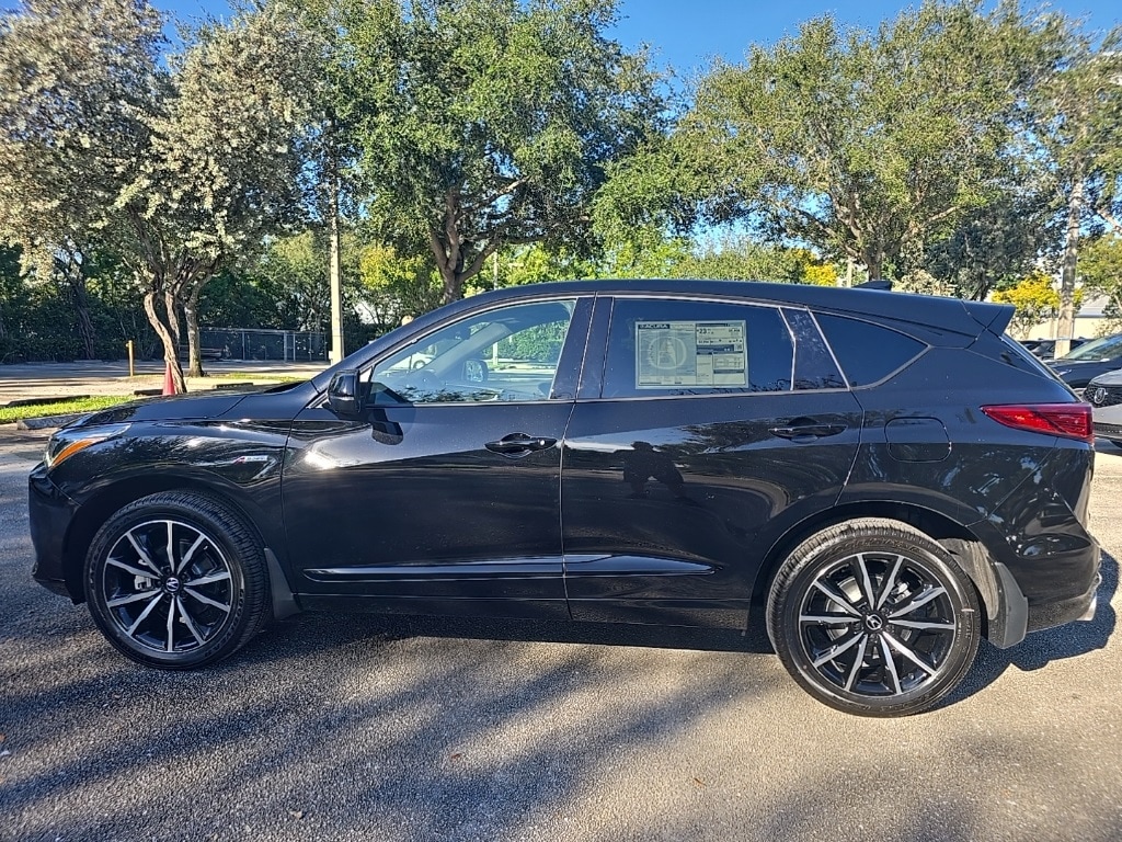 Thumbnail: 2026 Acura RDX - 8