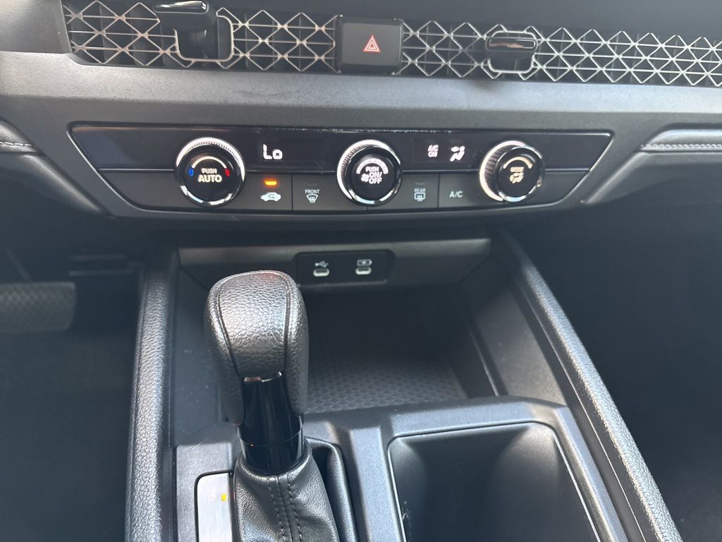 Thumbnail: 2023 Honda Accord - 31