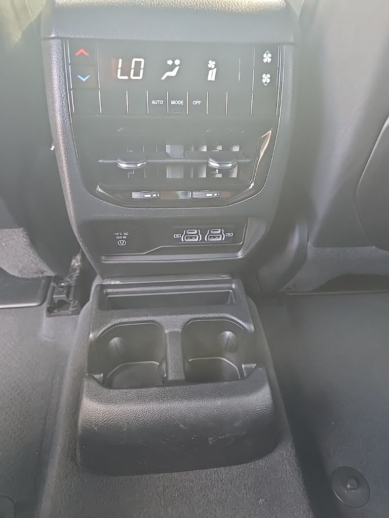 Thumbnail: 2023 Jeep Grand Cherokee - 27