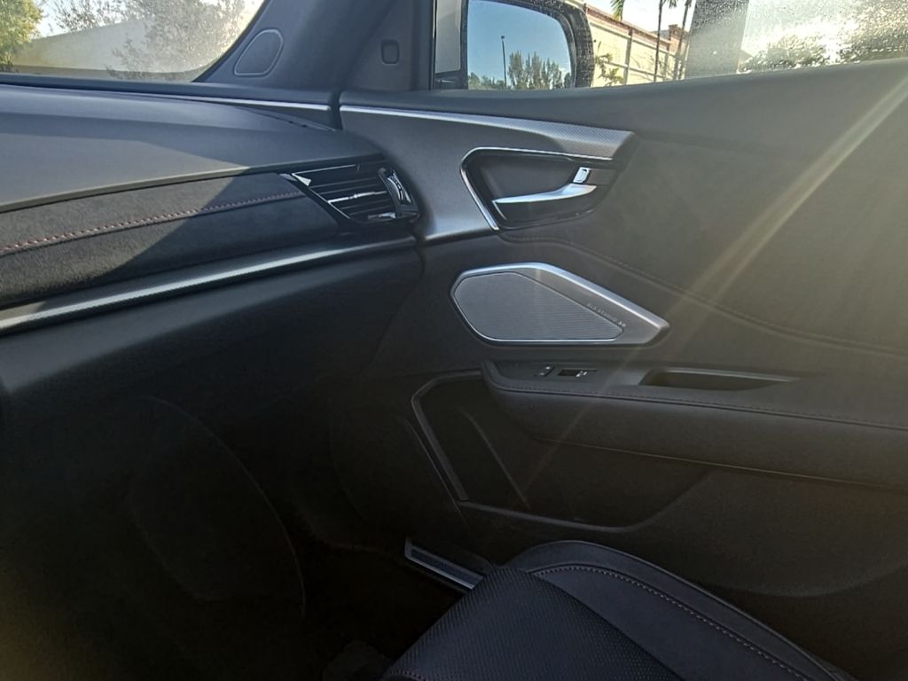 Thumbnail: 2025 Acura RDX - 26