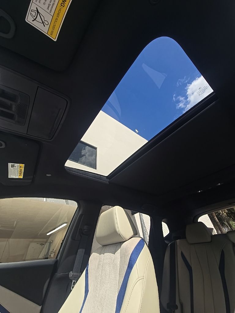 Thumbnail: 2025 Acura ADX - 23