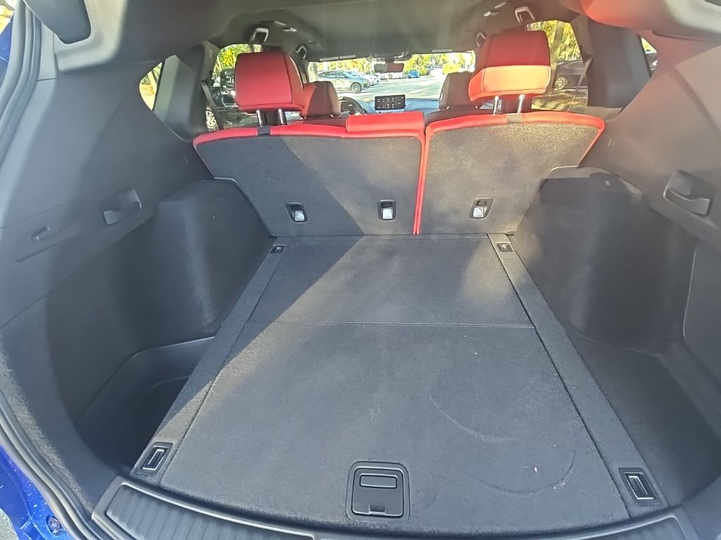 Thumbnail: 2026 Acura RDX - 34