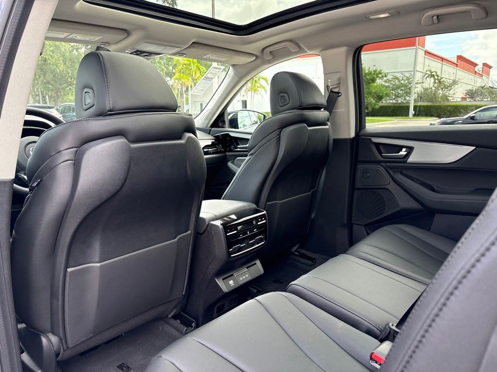 Thumbnail: 2026 Acura MDX - 19