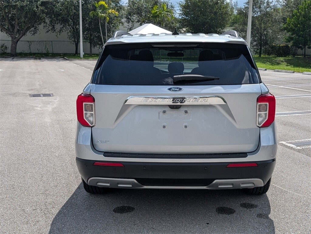 Thumbnail: 2023 Ford Explorer - 7