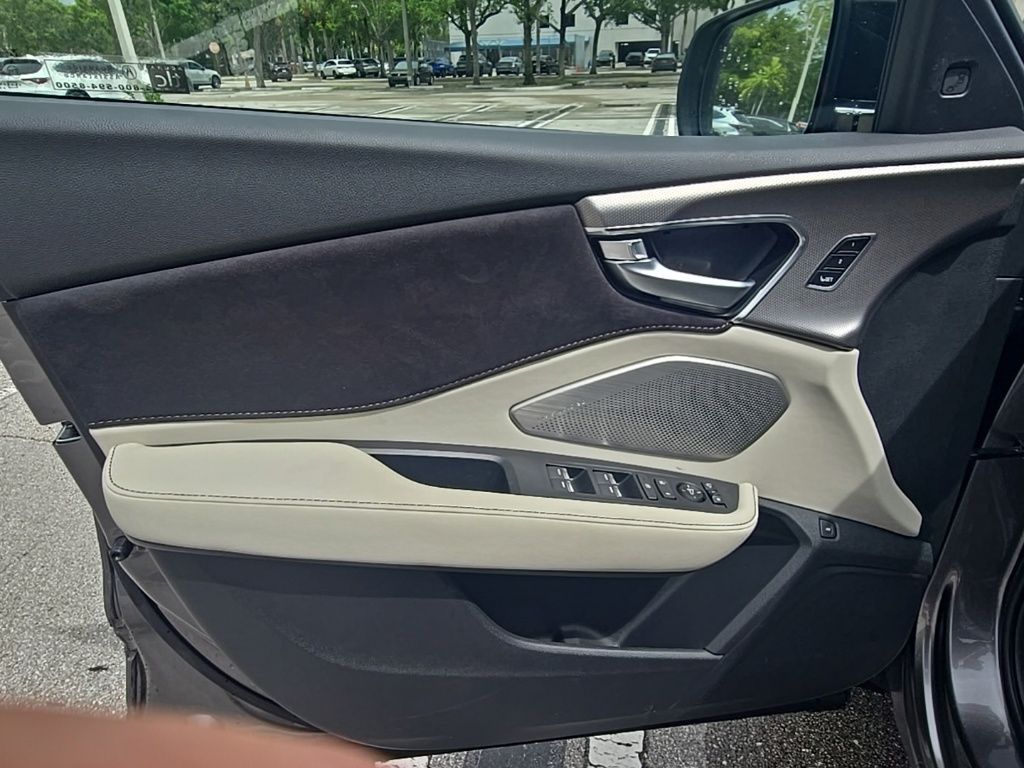 Thumbnail: 2026 Acura RDX - 13