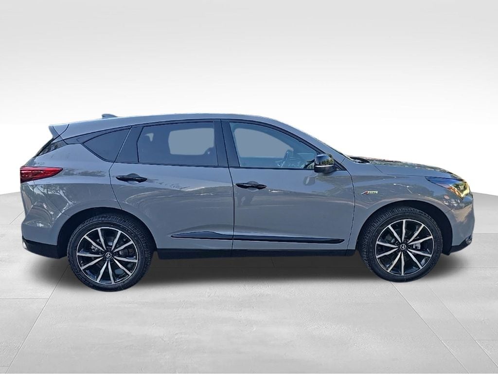 Thumbnail: 2026 Acura RDX - 4