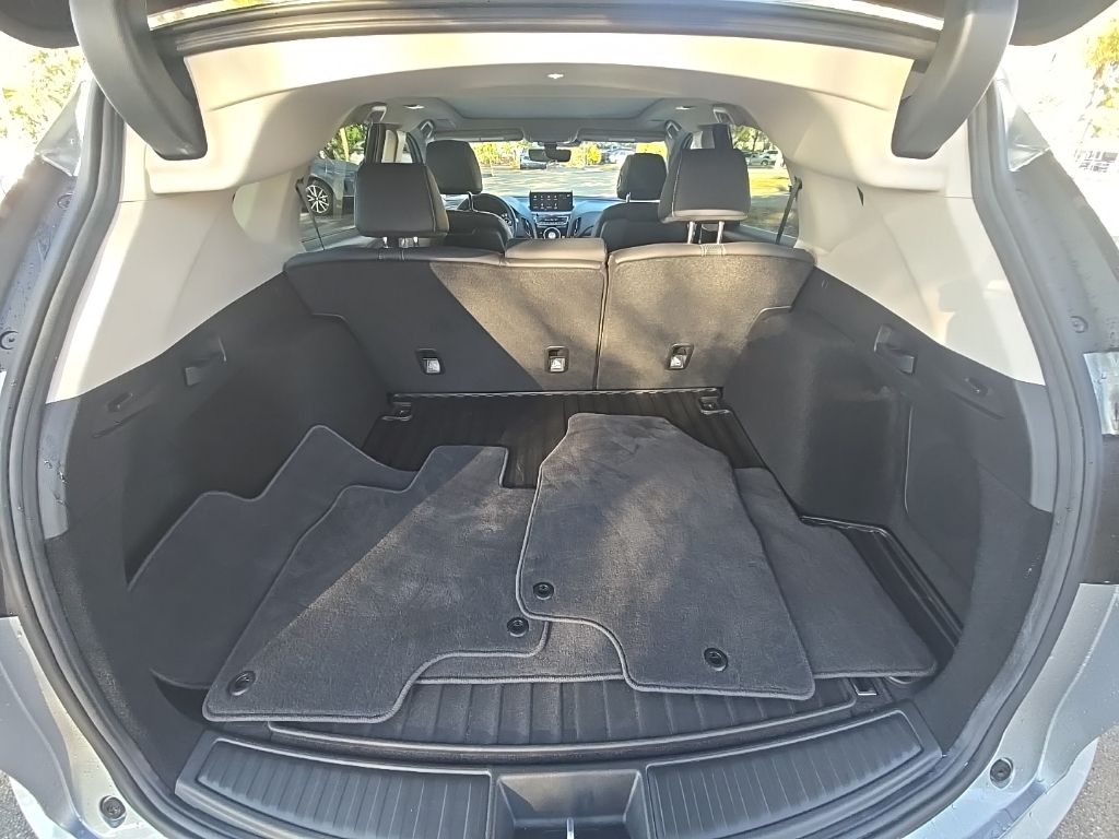 Thumbnail: 2025 Acura RDX - 26