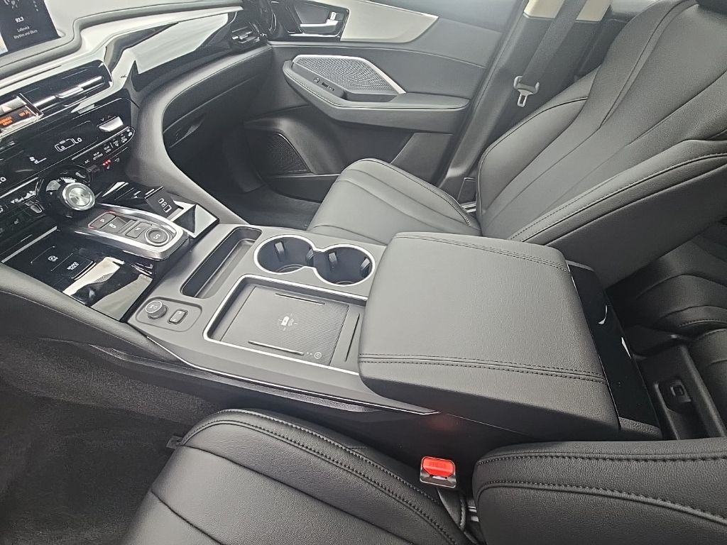 Thumbnail: 2026 Acura MDX - 22