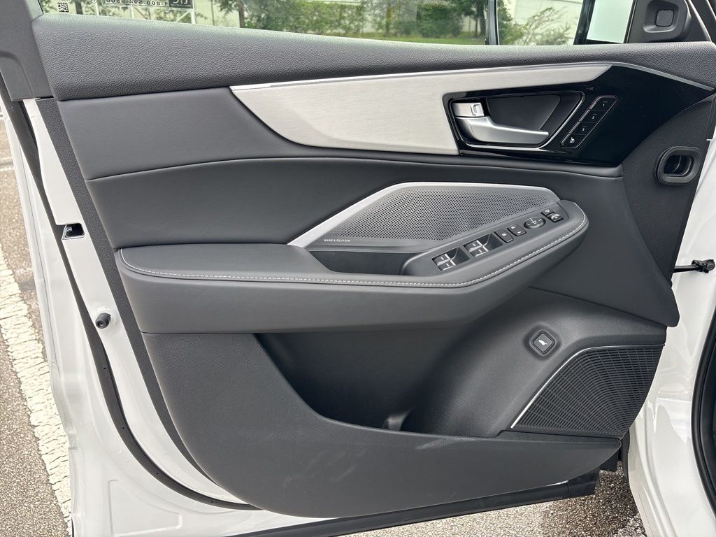 Thumbnail: 2026 Acura MDX - 14