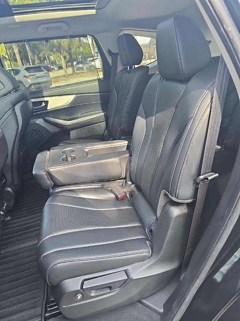 Thumbnail: 2023 Acura MDX - 31