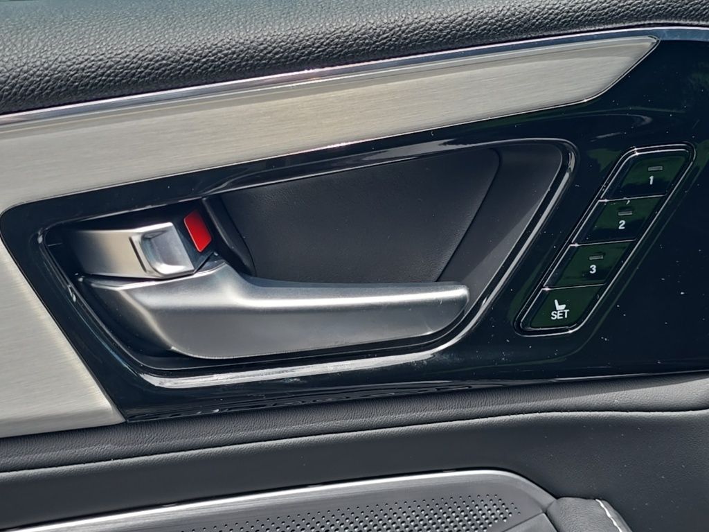 Thumbnail: 2026 Acura MDX - 13