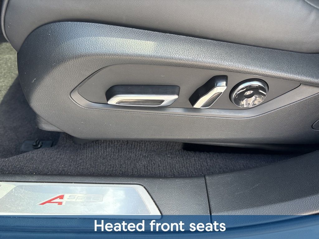 Thumbnail: 2023 Acura RDX - 17