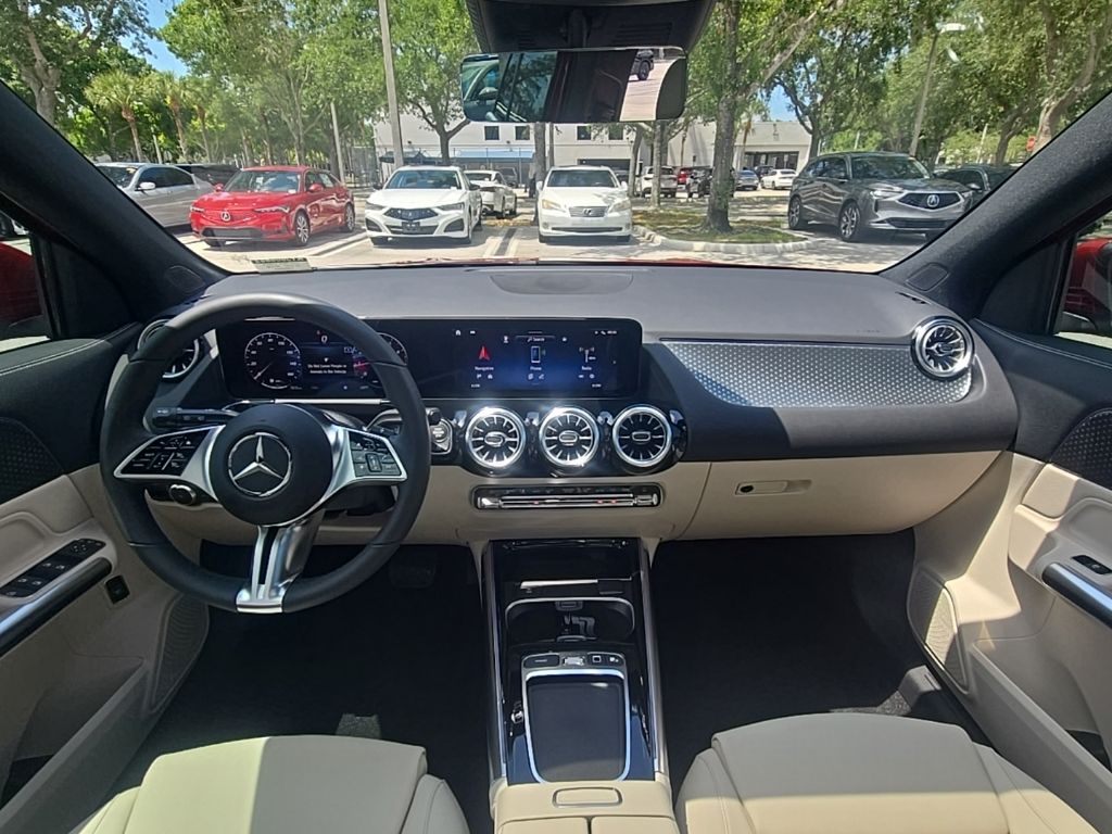 Thumbnail: 2026 Mercedes-Benz GLA - 27