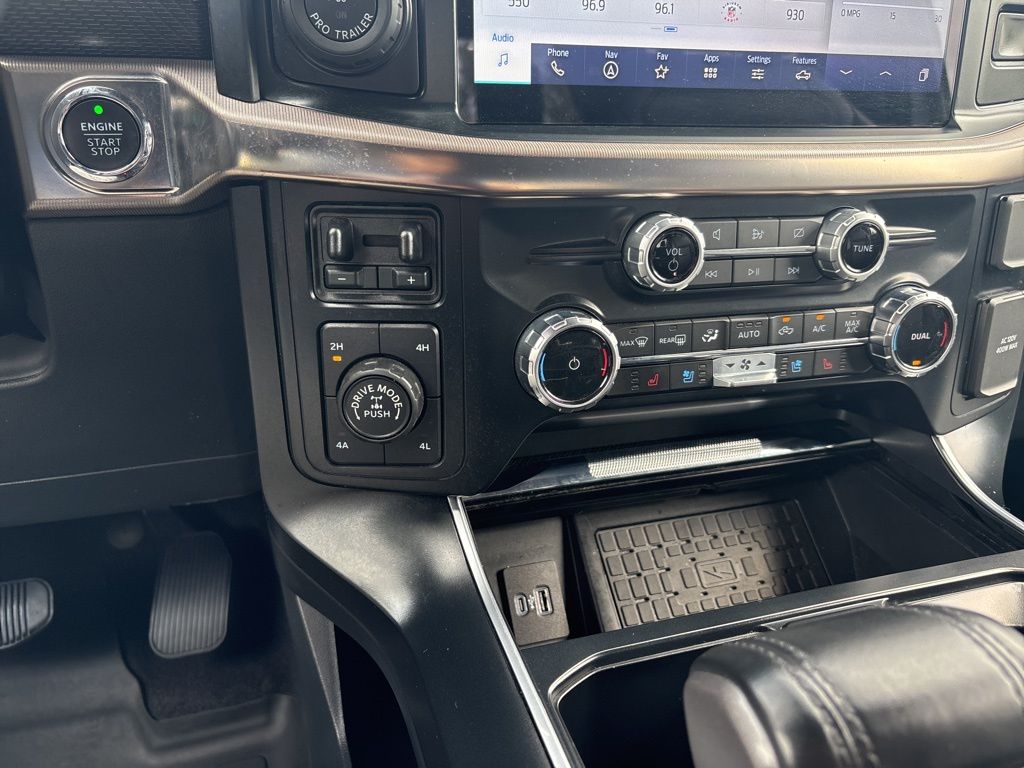 2023 Ford F-150 Raptor - Photo 29