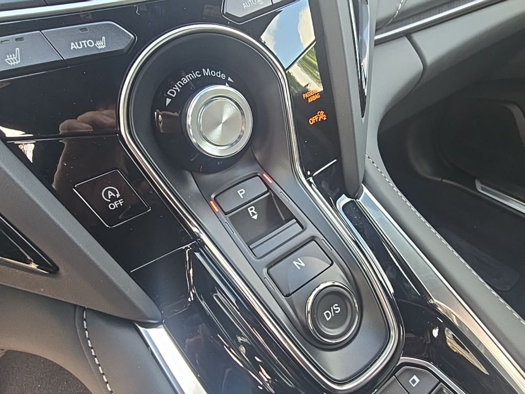 Thumbnail: 2026 Acura RDX - 24