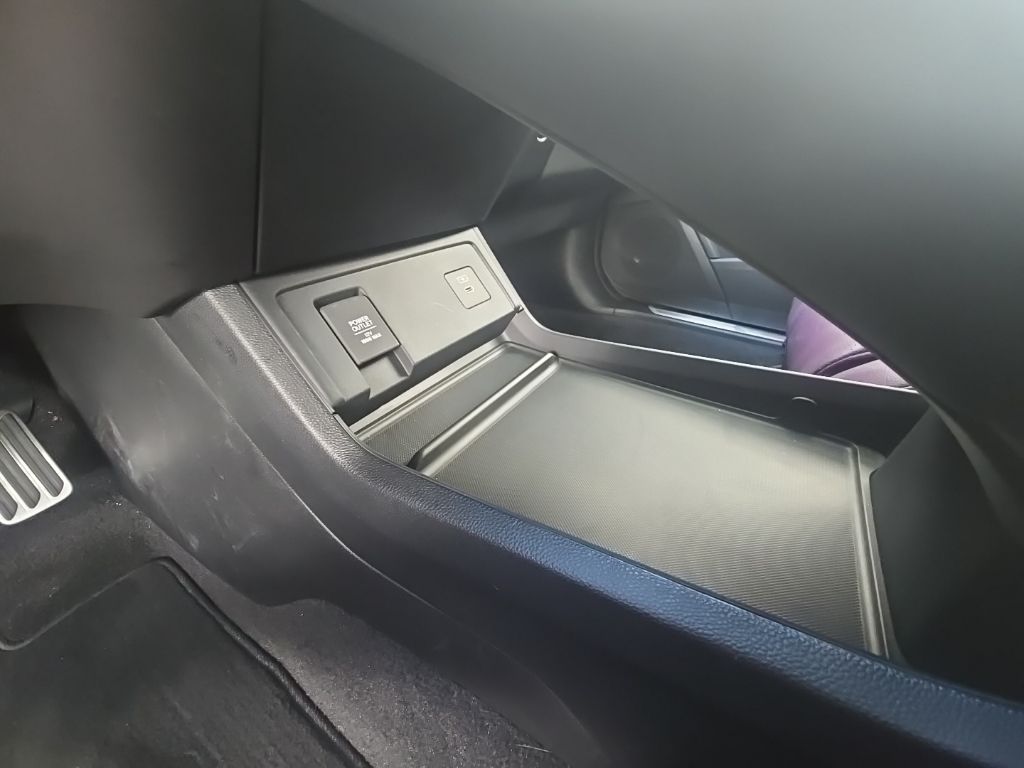 Thumbnail: 2026 Acura RDX - 27