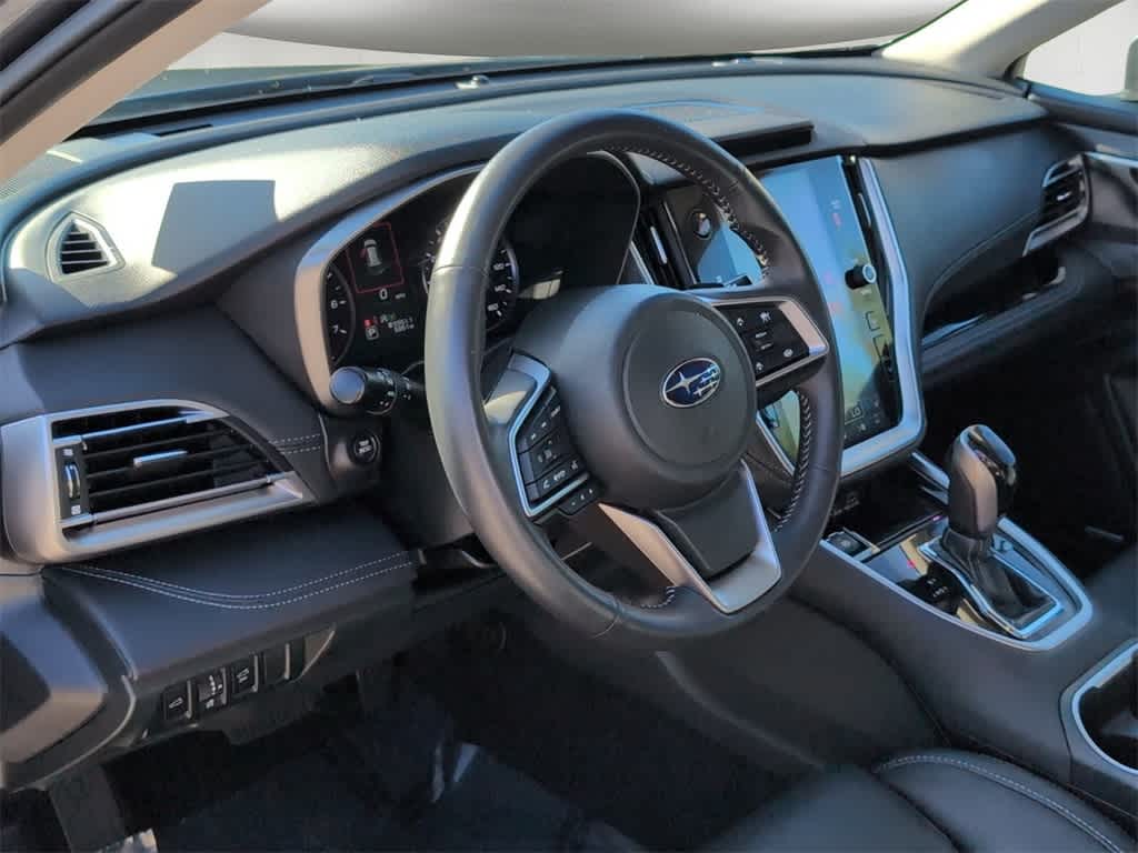 2024 Subaru Outback Touring photo 2
