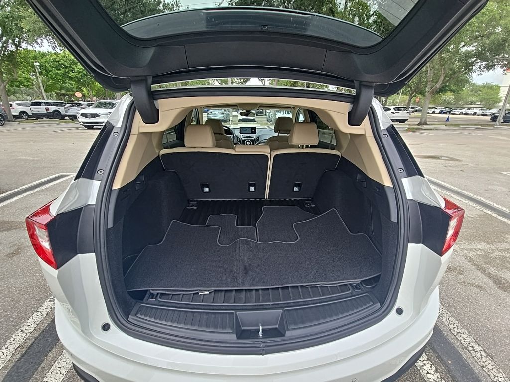 Thumbnail: 2023 Acura RDX - 30