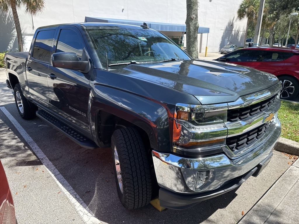 Thumbnail: 2018 Chevrolet Silverado 1500 - 2