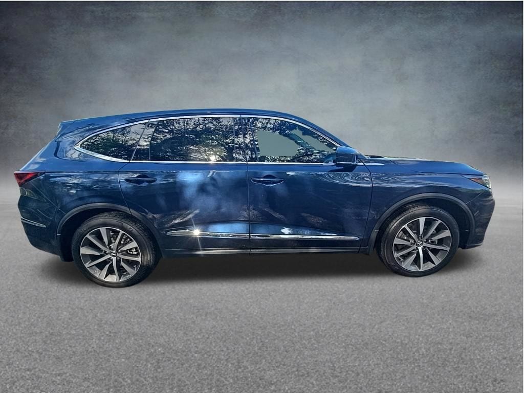 Thumbnail: 2025 Acura MDX - 5