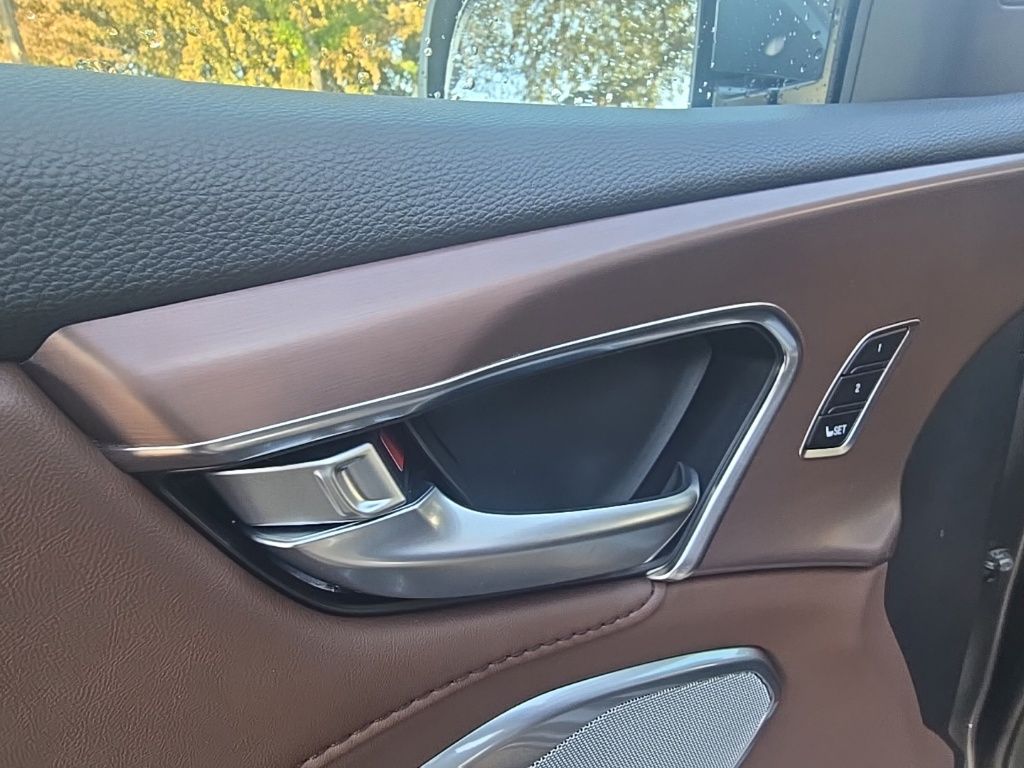 Thumbnail: 2026 Acura RDX - 15