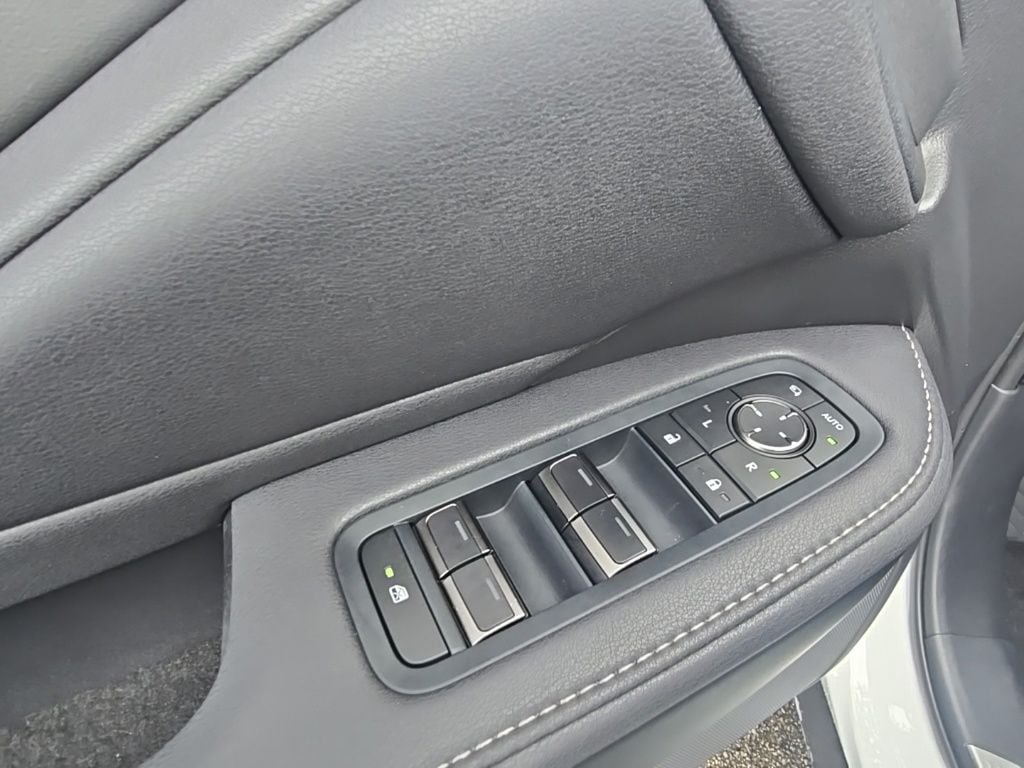 Thumbnail: 2025 Lexus TX - 13