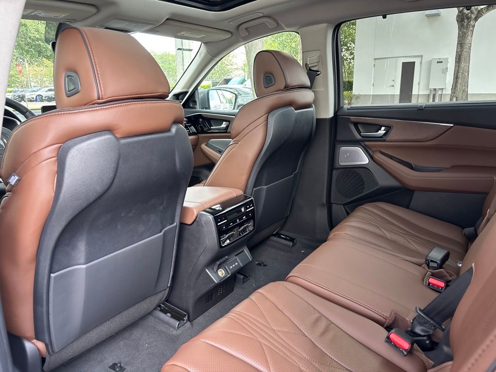 Thumbnail: 2026 Acura MDX - 18