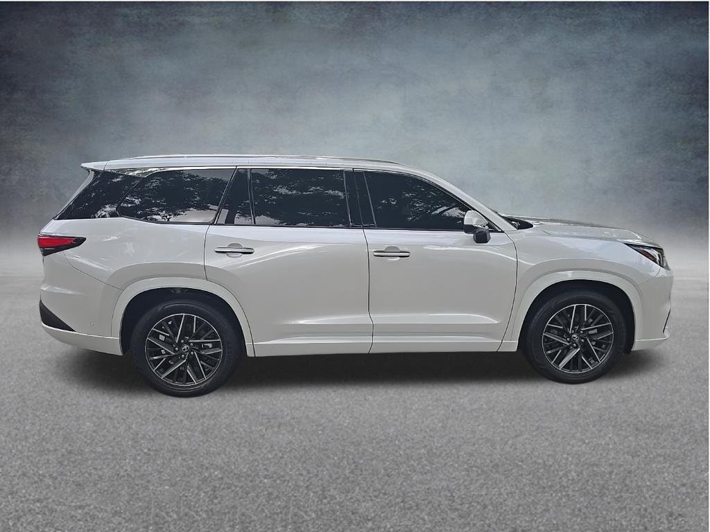 Thumbnail: 2025 Lexus TX - 4