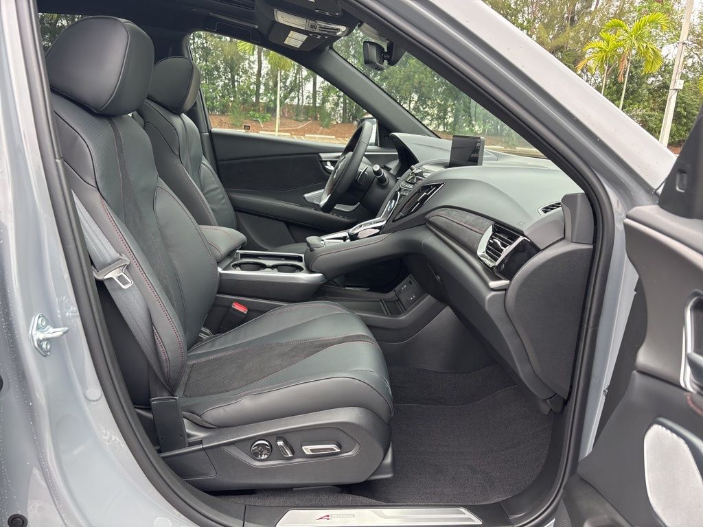 Thumbnail: 2026 Acura RDX - 16