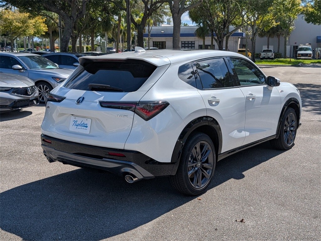 Thumbnail: 2025 Acura ADX - 7