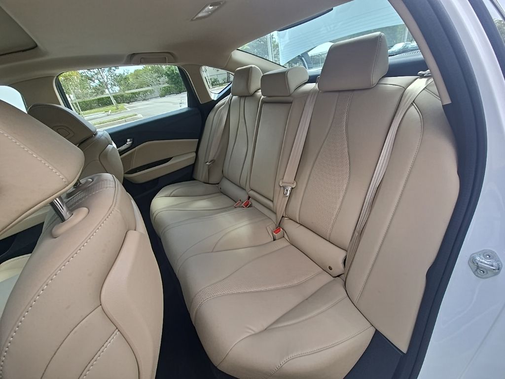 Thumbnail: 2022 Acura TLX - 26