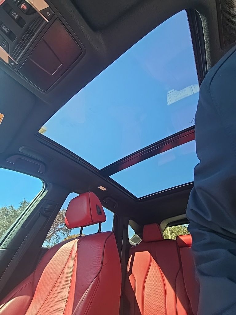 Thumbnail: 2025 Acura RDX - 17