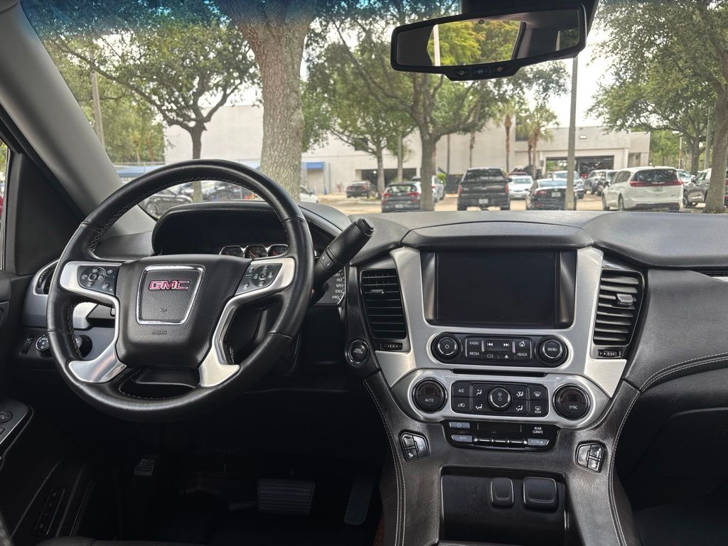 Thumbnail: 2015 GMC Yukon XL - 27