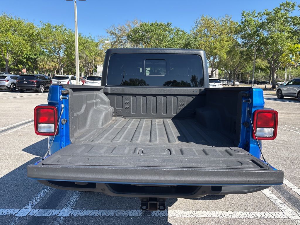 Thumbnail: 2021 Jeep Gladiator - 26