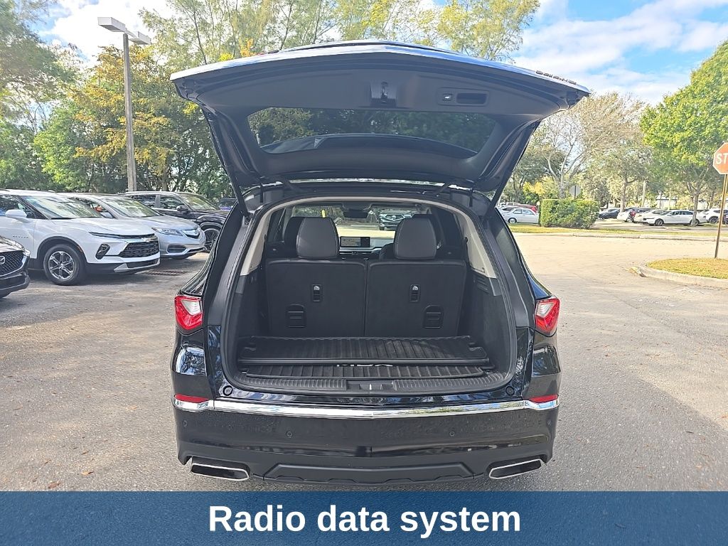 Thumbnail: 2023 Acura MDX - 9