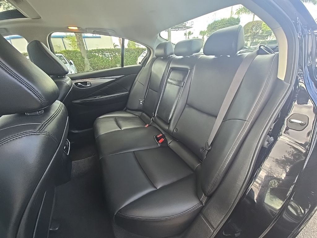 Thumbnail: 2020 INFINITI Q50 - 23