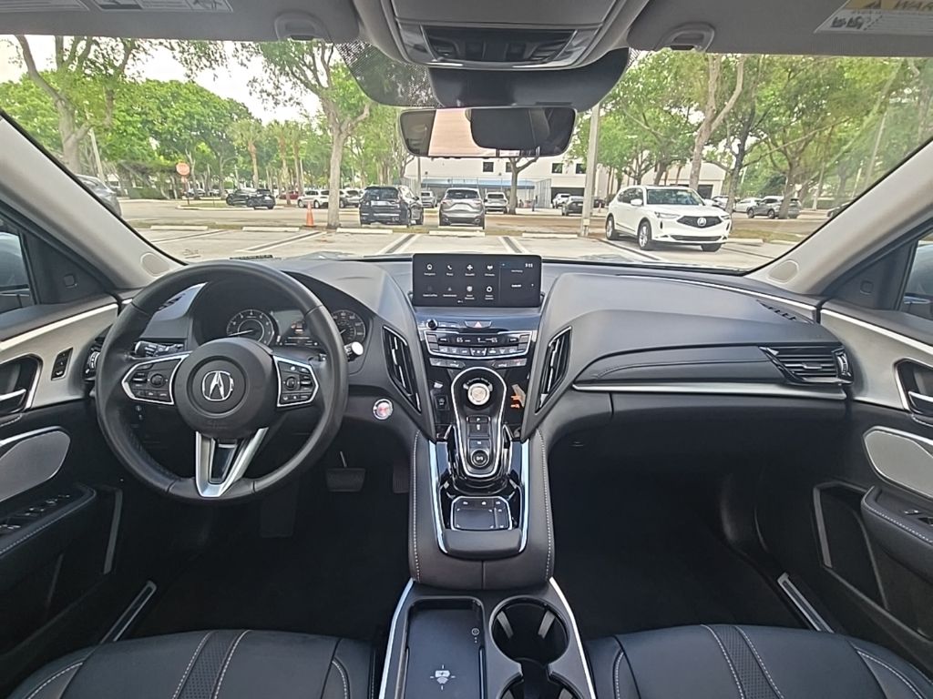 Thumbnail: 2025 Acura RDX - 30