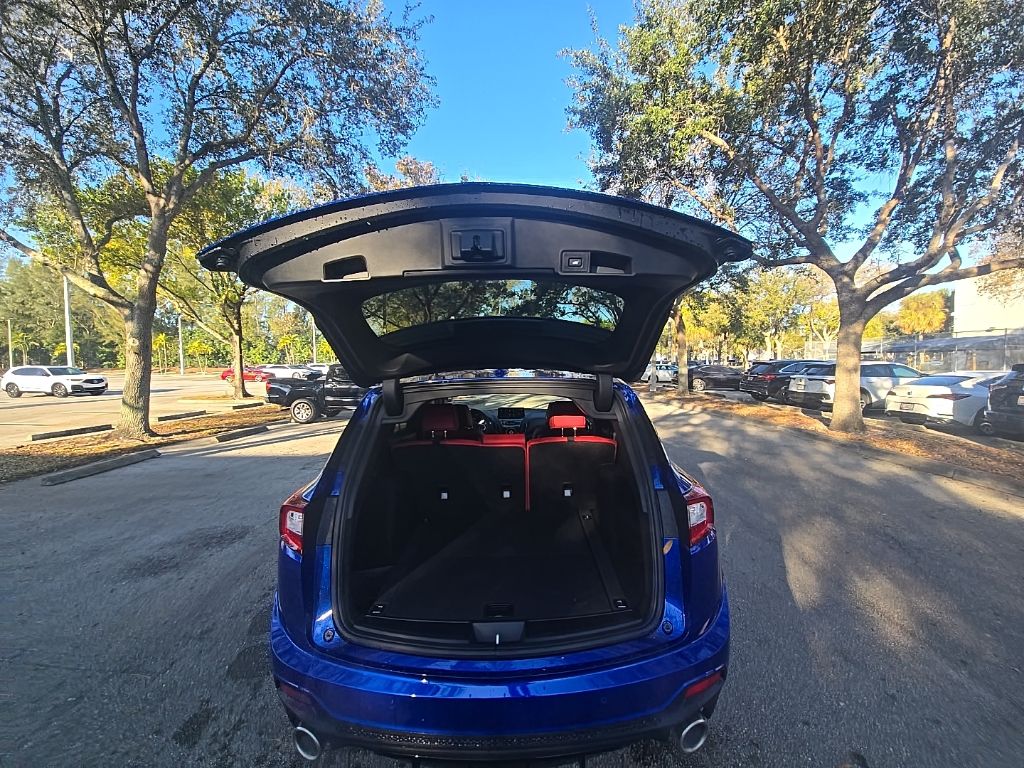 Thumbnail: 2026 Acura RDX - 32