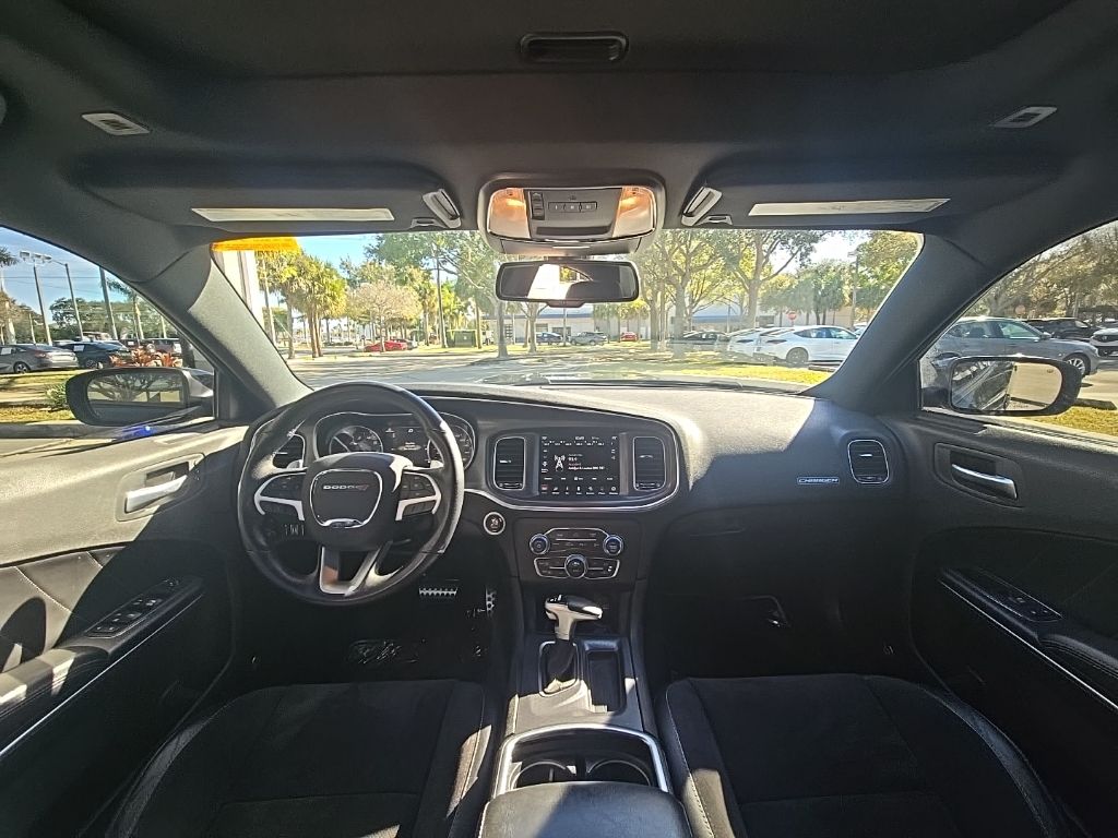 Thumbnail: 2018 Dodge Charger - 41