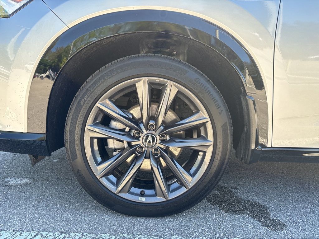 Thumbnail: 2025 Acura ADX - 9