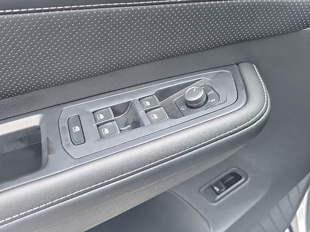 Thumbnail: 2024 Volkswagen Atlas - 16