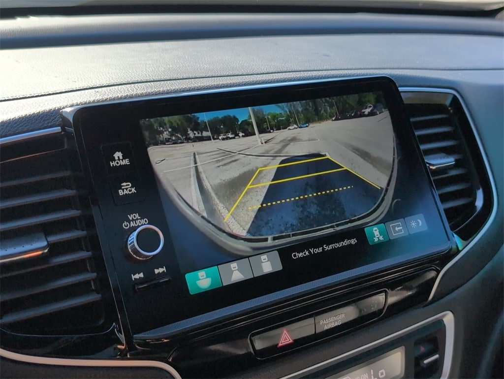 Thumbnail: 2025 Honda Ridgeline - 16